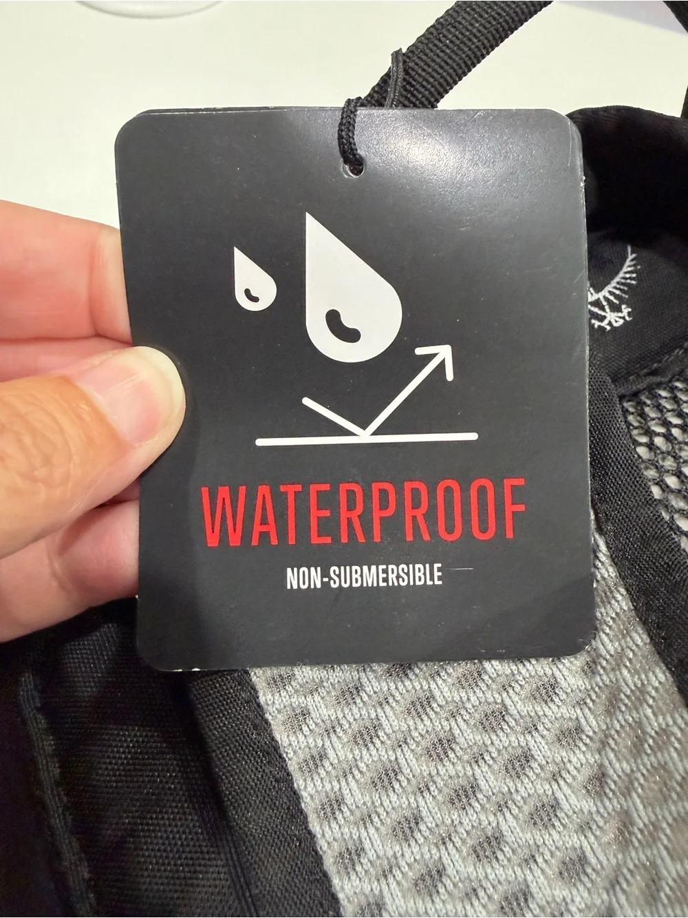 Osprey Transporter Waterproof 18 Backpack NWT Black Roll-Top Closure Bungee